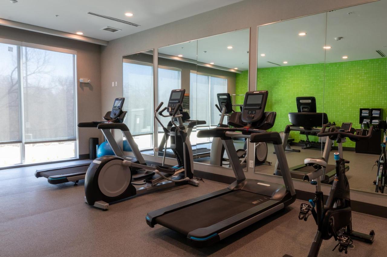 La Quinta Inn & Suites By Wyndham San Antonio Seaworld Lafb エクステリア 写真